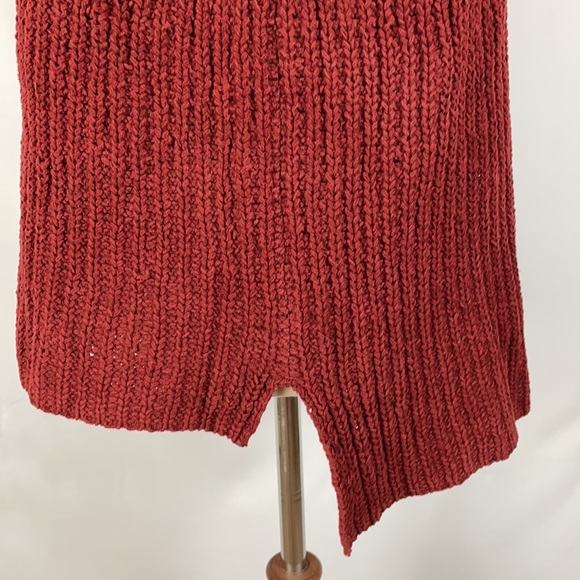 Free People Maroon Chunky Cable Knit Sweater w/Balloon Sleeves & Hi Lo Hem - Picture 7 of 14